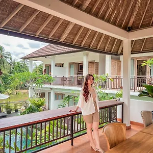 3* Vakantiepark Tri Dewi By Pramana